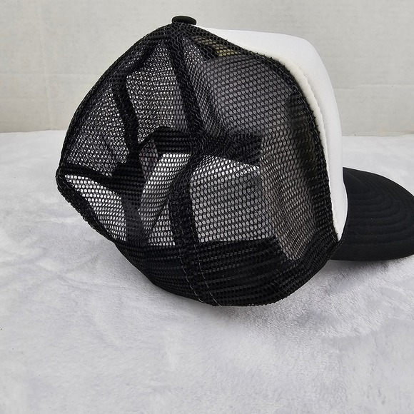 Deathrow Logo 90s Rap Label Two Tone Black/ White Mesh Trucker Snapback Hat New - Picture 4 of 5
